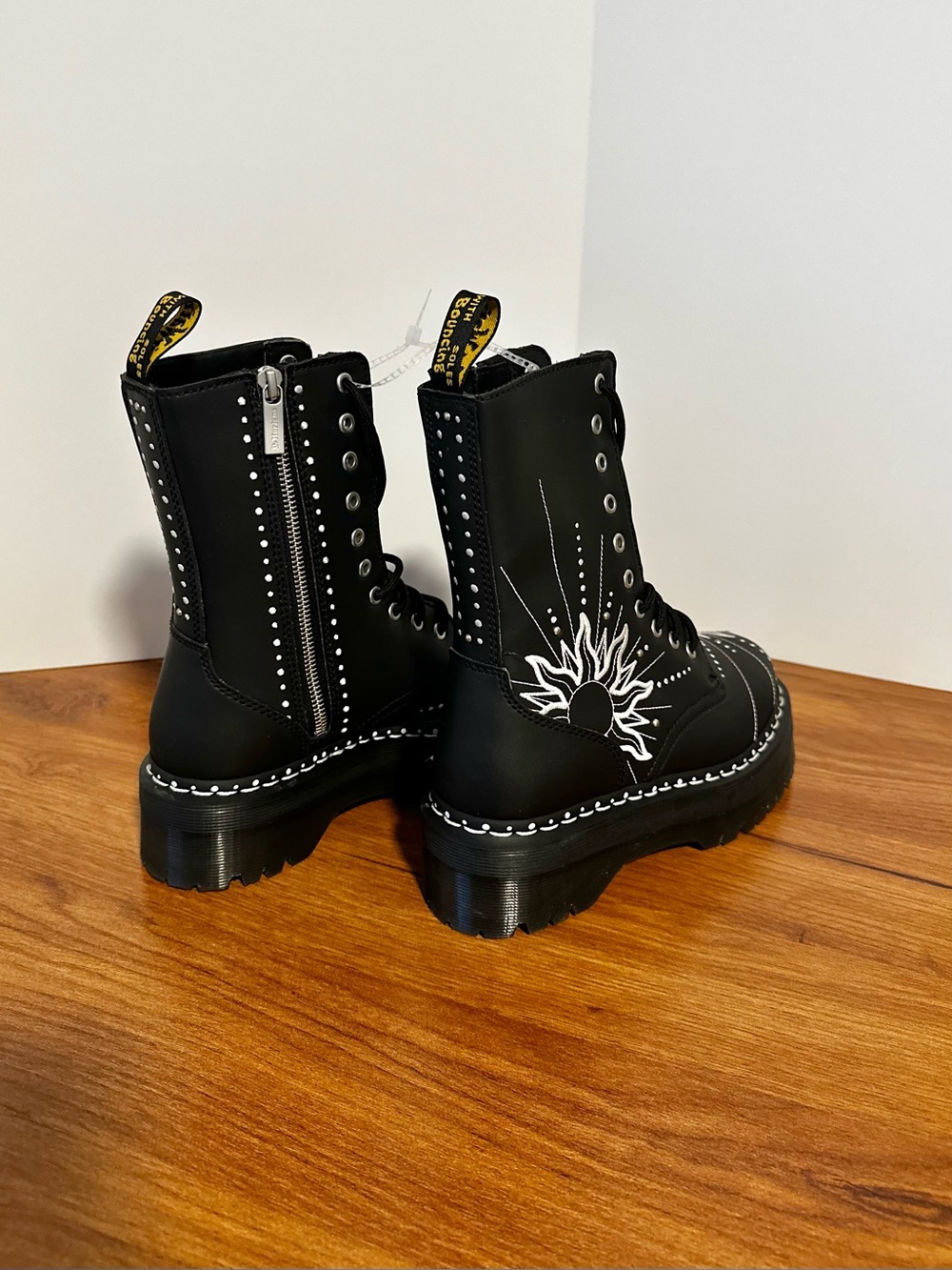 Dr. Martens Jadon Hi Solar Flare Boots - Wmns 7 - Picture 3 of 10